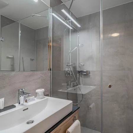 Appartement Andrea Caeciel Brixen im Thale Exterior foto