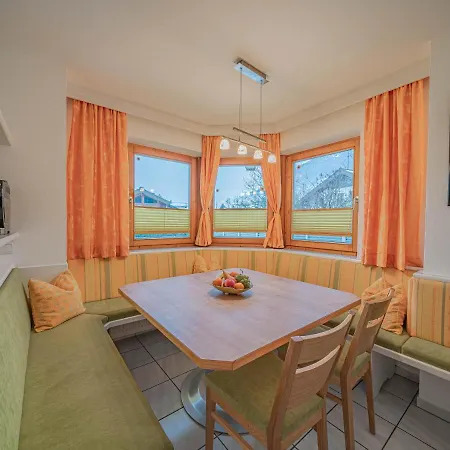Appartement Andrea Caeciel Brixen im Thale Exterior foto
