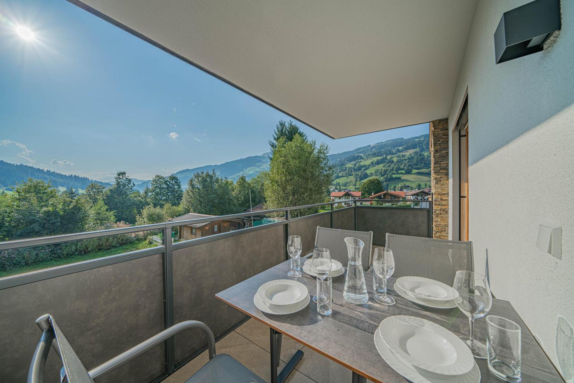Andrea Caeciel Apartment